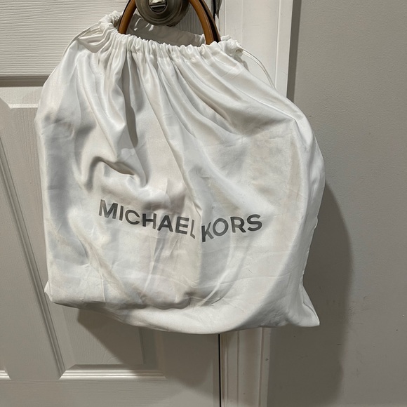 Michael Kors Center Stripe convertible large tote - Picture 7 of 7